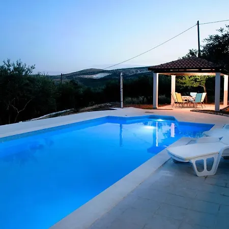 House With A Swimming Pool Plano, Trogir - 11897 Kaštel Štafilić